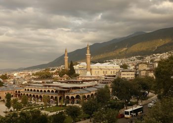 Bursa: Osmanlı’nın Başkentinde Zamanın Ötesi Bir Yolculuk